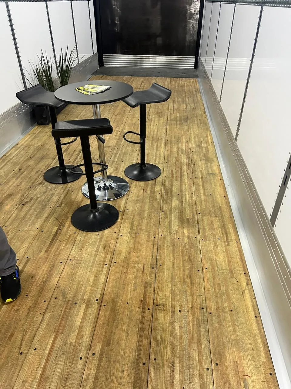 Piso instalado, vista a lo largo